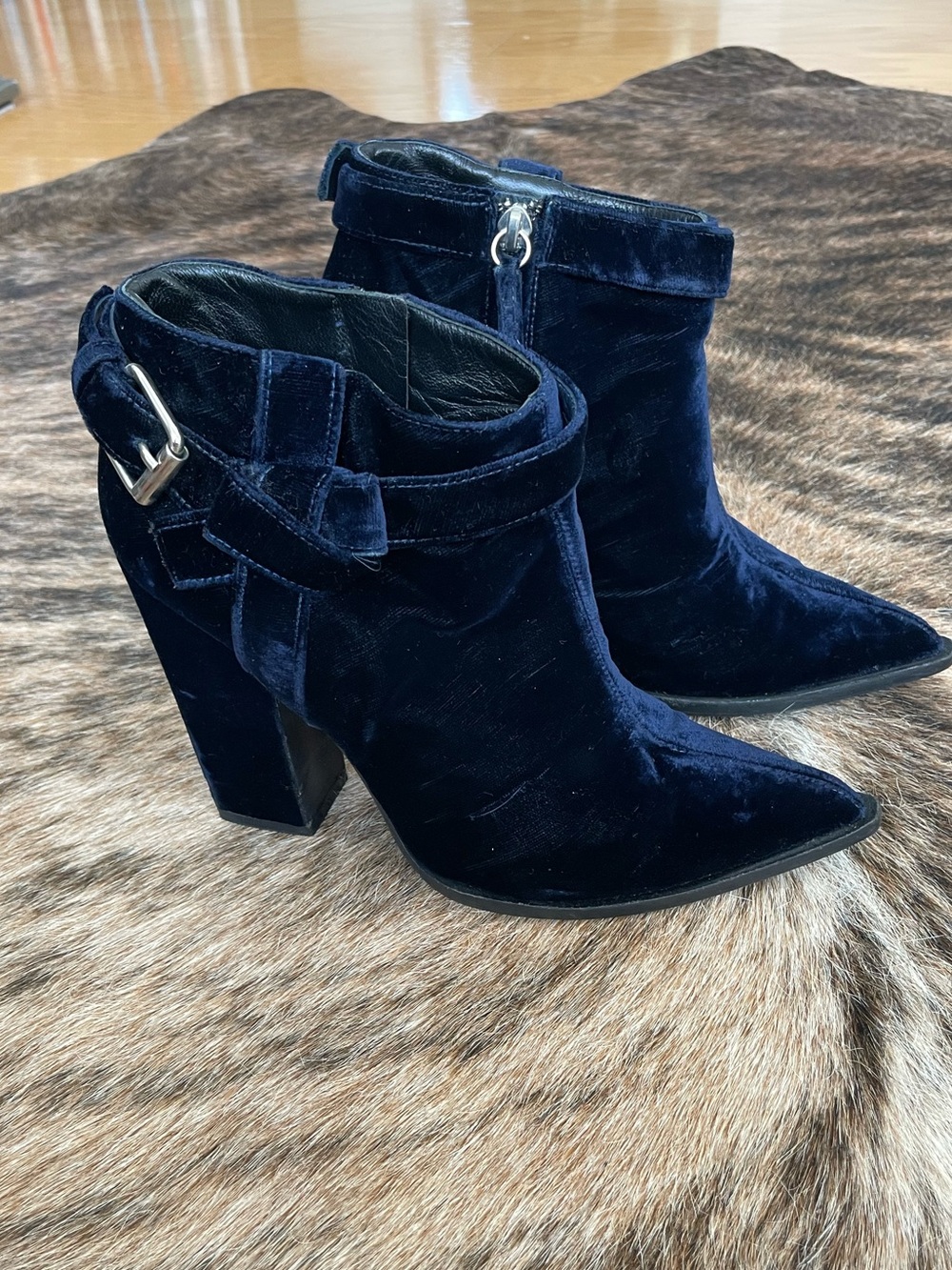 Thakoon Navy Velvet Ankle Boots 40 / 8.5 - 9